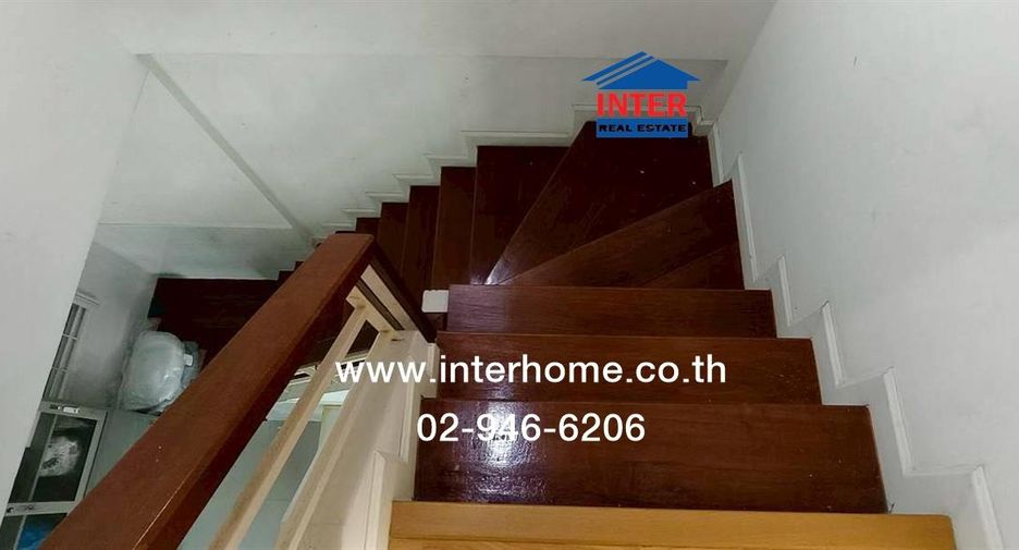 For sale 3 ベッドルーム townhouse in Mueang Pathum Thani, Pathum Thani