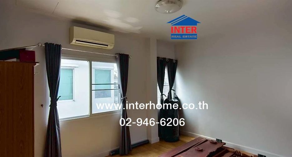 For sale 3 ベッドルーム townhouse in Mueang Pathum Thani, Pathum Thani