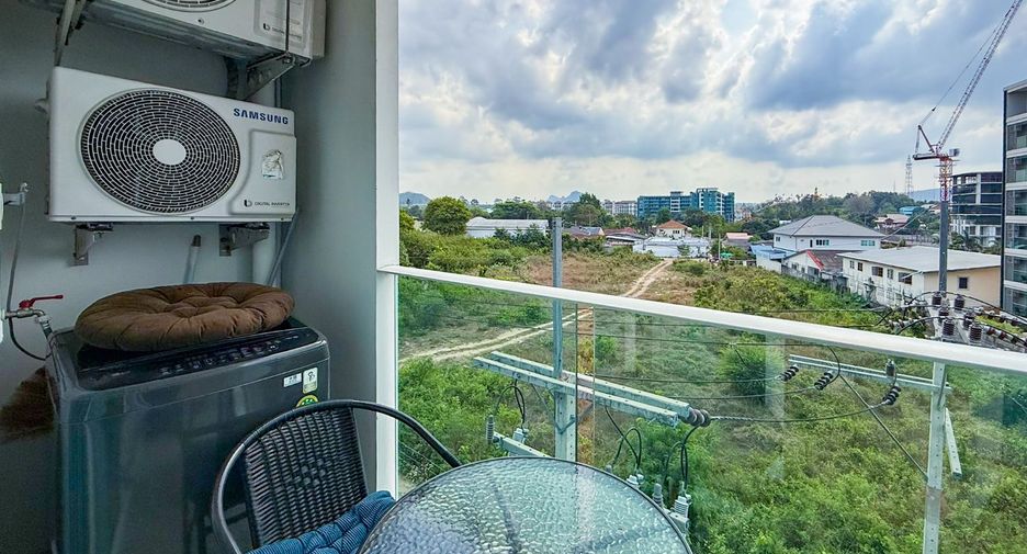 Wohnung zum Kauf mit 1 Zimmer in Sattahip, Chonburi
