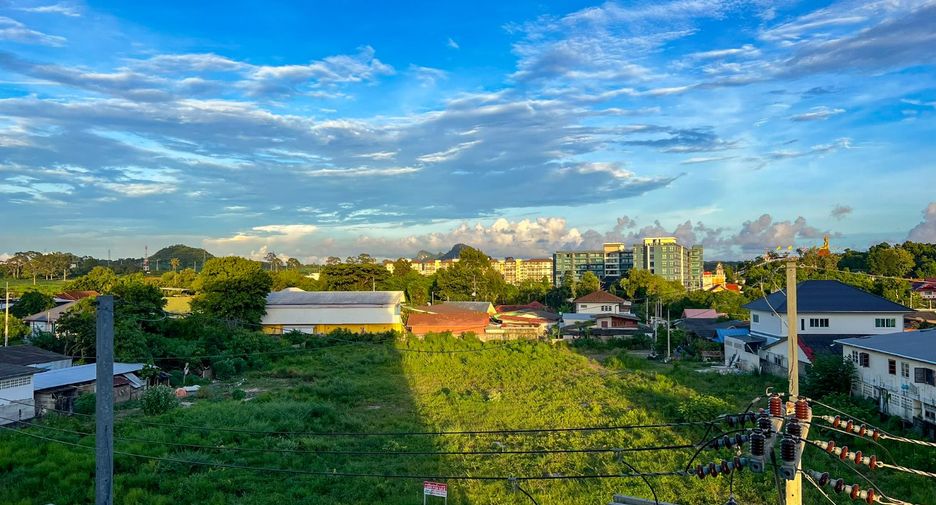 Wohnung zum Kauf mit 1 Zimmer in Sattahip, Chonburi