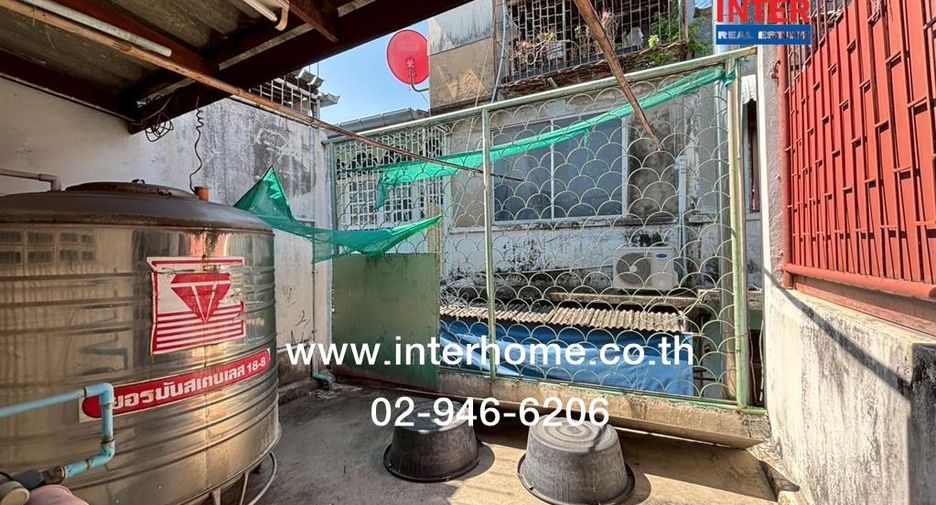 For sale 3 bedrooms retail Space in Phra Nakhon, Bangkok