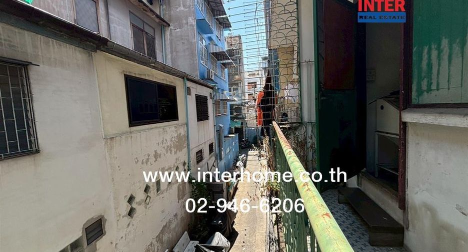 For sale 3 bedrooms retail Space in Phra Nakhon, Bangkok