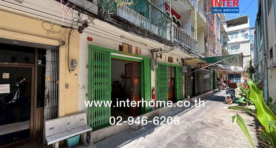 For sale 3 bedrooms retail Space in Phra Nakhon, Bangkok