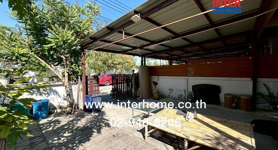 For rent and for sale 2 bedrooms townhouse in Bang Bo, Samut Prakan