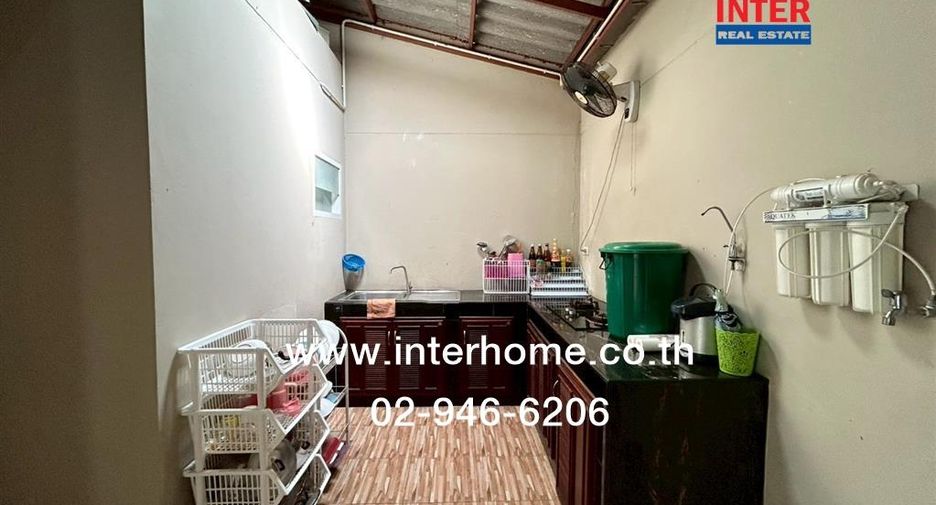 For rent and for sale 2 bedrooms townhouse in Bang Bo, Samut Prakan