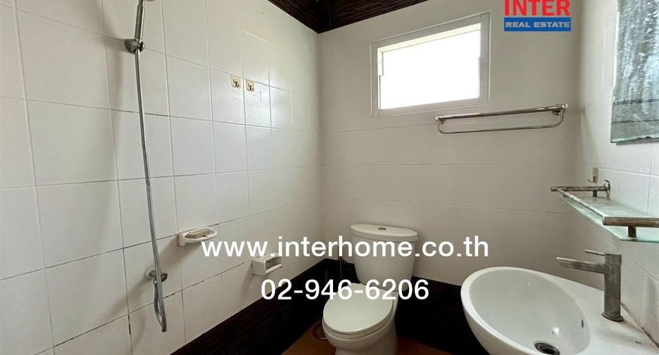 For rent and for sale 2 bedrooms townhouse in Bang Bo, Samut Prakan