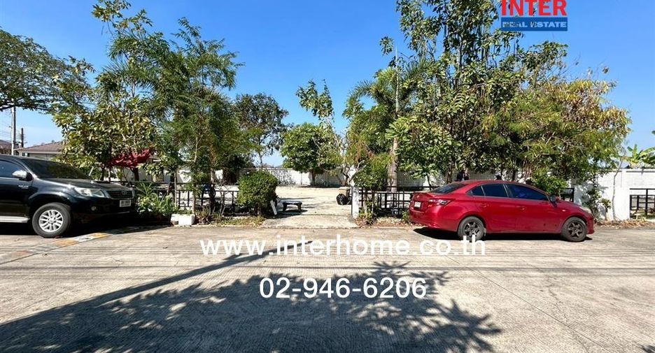 For rent and for sale 2 bedrooms townhouse in Bang Bo, Samut Prakan