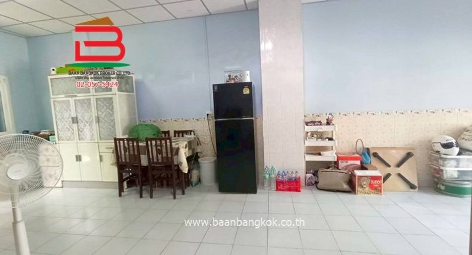 For sale 2 ベッドルーム townhouse in Khlong Luang, Pathum Thani
