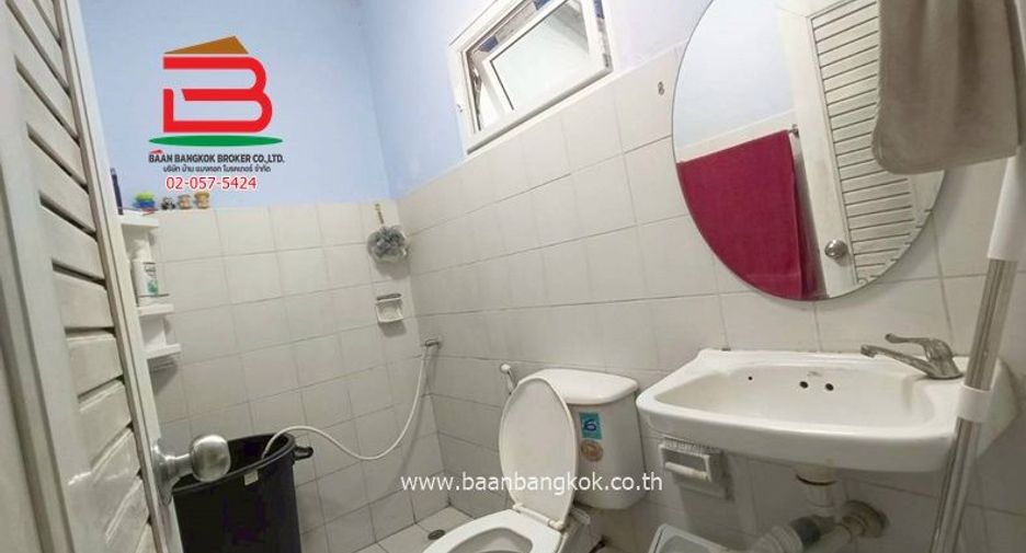 For sale 2 ベッドルーム townhouse in Khlong Luang, Pathum Thani