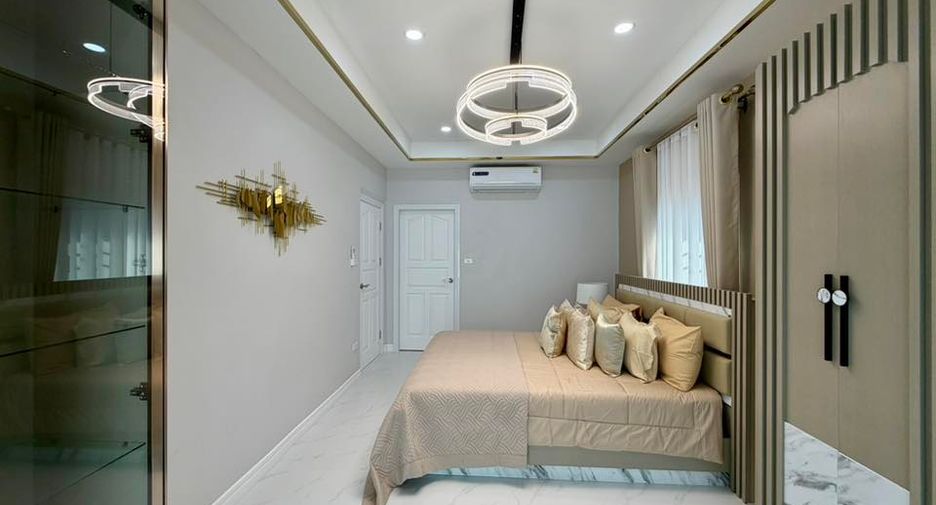For rent 4 bedrooms house in Bang Lamung, Chonburi