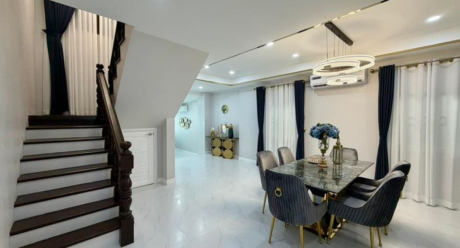 For rent 4 bedrooms house in Bang Lamung, Chonburi