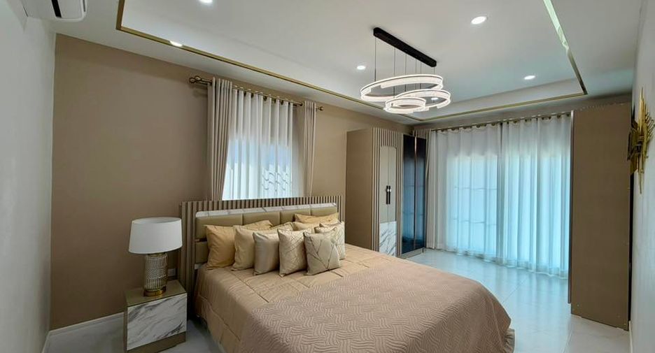 For rent 4 bedrooms house in Bang Lamung, Chonburi