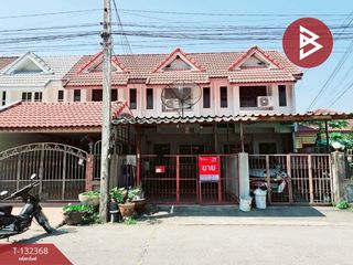 À vendre 2 chambres maison de ville à Phanat Nikhom, Chonburi