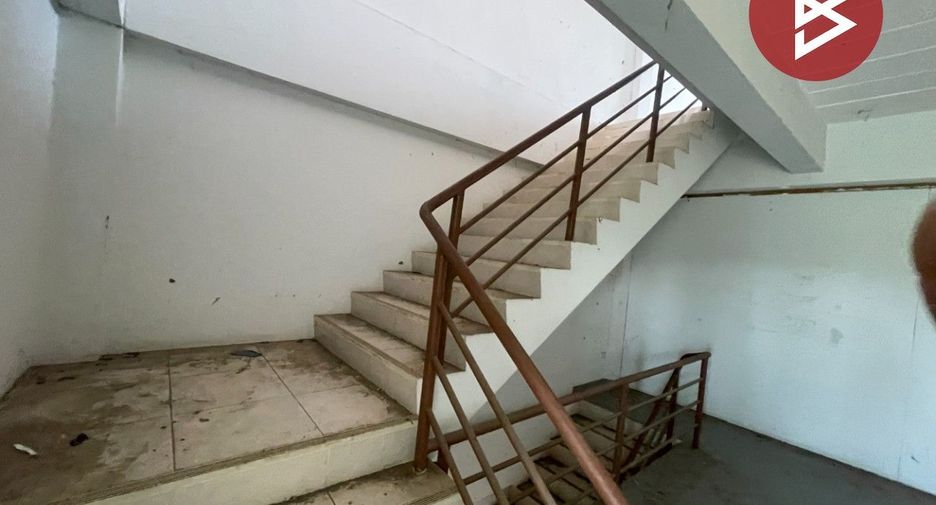 Local comercial en venta de 3 habitaciones en Mueang Khon Kaen, Khon Kaen