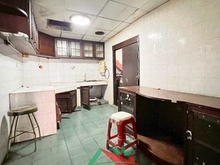 For sale 4 bedrooms townhouse in Din Daeng, Bangkok