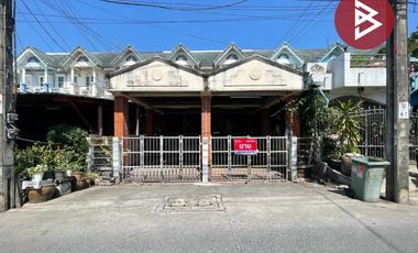 For sale 3 bedrooms townhouse in Prawet, Bangkok