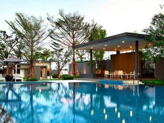 For rent 3 bedrooms house in Bang Khun Thian, Bangkok