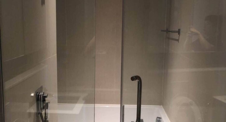 For sale 1 bed condo in Watthana, Bangkok
