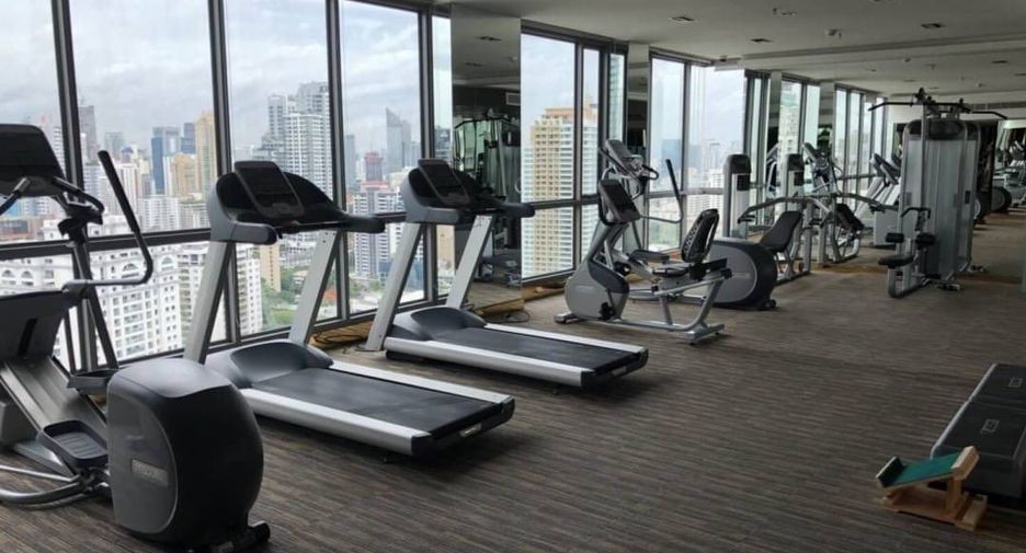 For sale 1 bed condo in Watthana, Bangkok