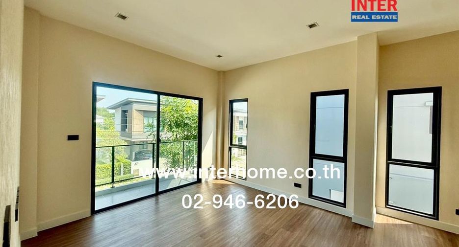 For sale 4 bedrooms house in Lat Krabang, Bangkok