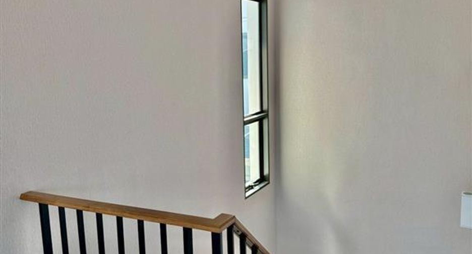 For sale 4 bedrooms house in Lat Krabang, Bangkok