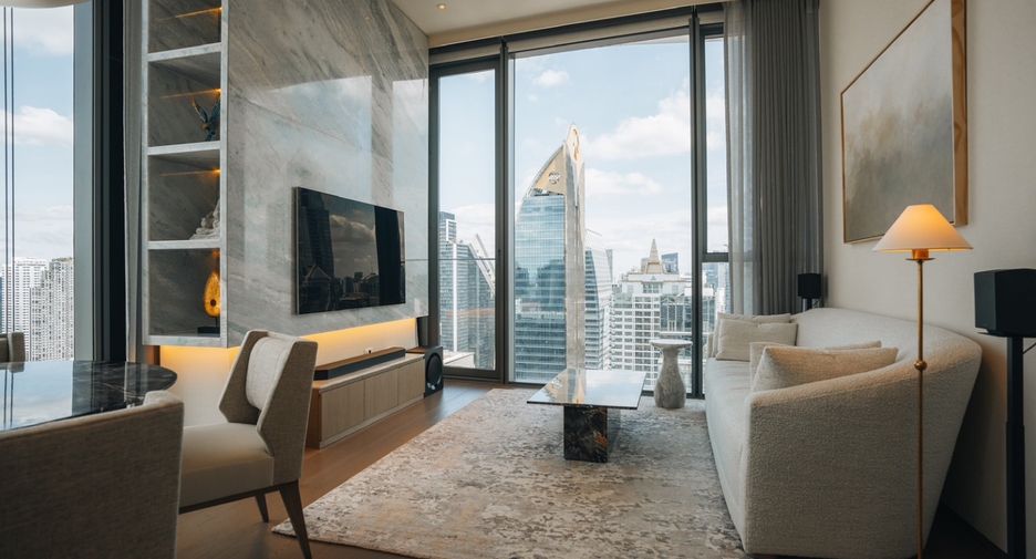 For sale 2 bedrooms condo in Pathum Wan, Bangkok