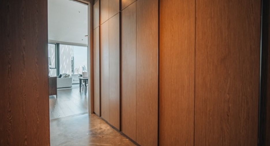 For sale 2 bedrooms condo in Pathum Wan, Bangkok
