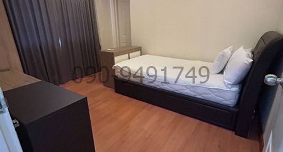Аренда 3 спальни кондо в Пращет, Бангкок