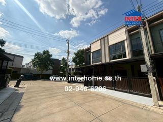 Продажа 3 спальни таунхаус в Сапхан Сунг, Бангкок