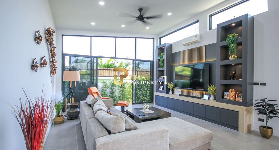 For sale 4 bedrooms villa in Pran Buri, Prachuap Khiri Khan