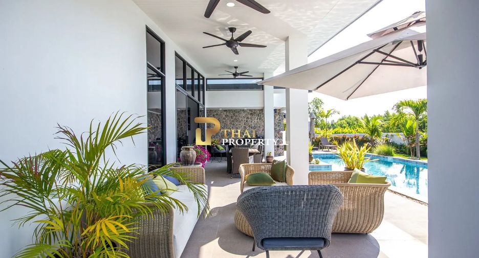 For sale 4 bedrooms villa in Pran Buri, Prachuap Khiri Khan