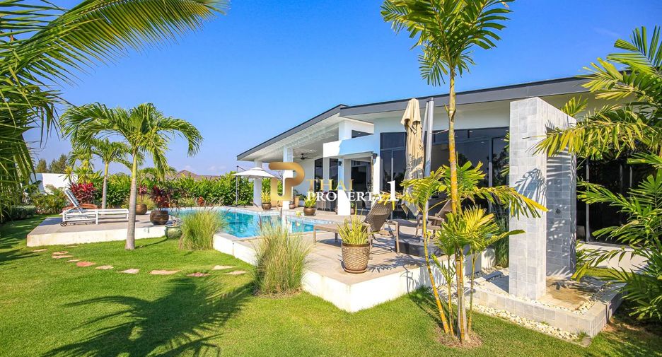 For sale 4 bedrooms villa in Pran Buri, Prachuap Khiri Khan