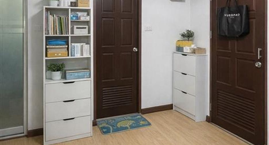 For sale 1 bed condo in Bang Kho Laem, Bangkok