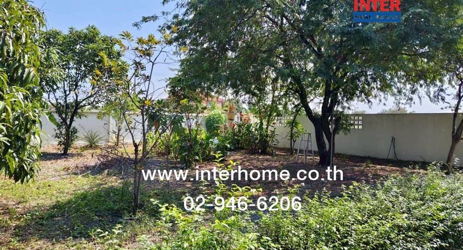 For sale 4 bedrooms house in Khlong Luang, Pathum Thani