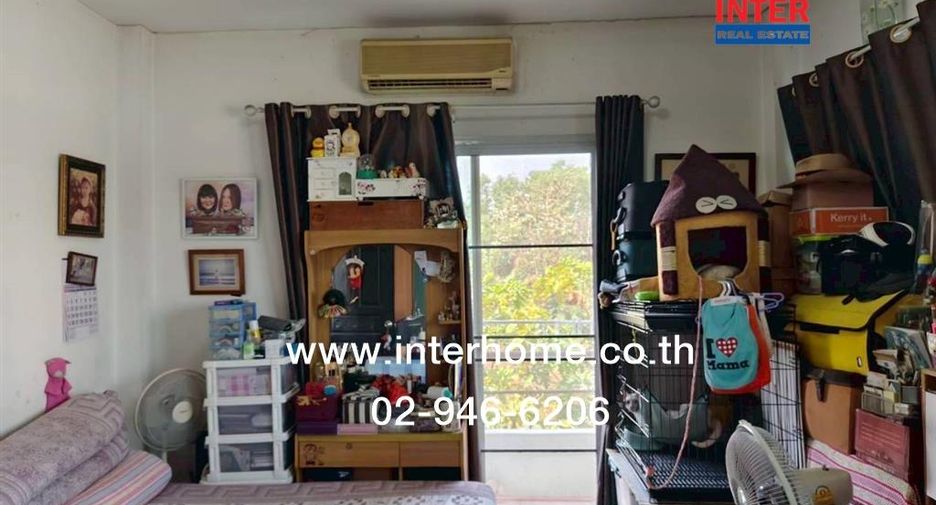 For sale 4 bedrooms house in Khlong Luang, Pathum Thani