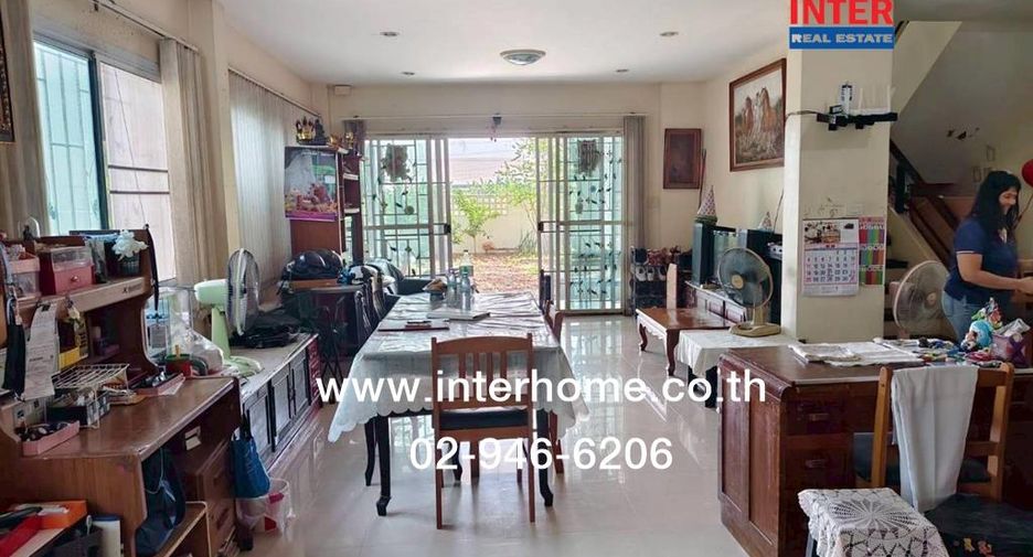 For sale 4 bedrooms house in Khlong Luang, Pathum Thani