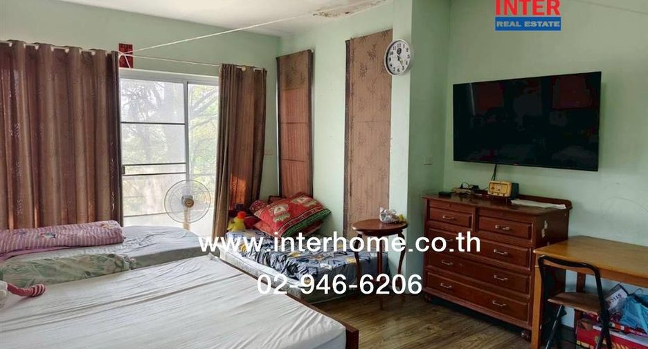 For sale 4 bedrooms house in Khlong Luang, Pathum Thani