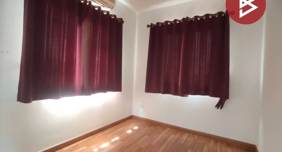 For sale 7 bedrooms house in Nong Chok, Bangkok
