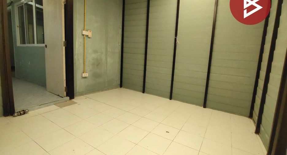 For sale 7 bedrooms house in Nong Chok, Bangkok