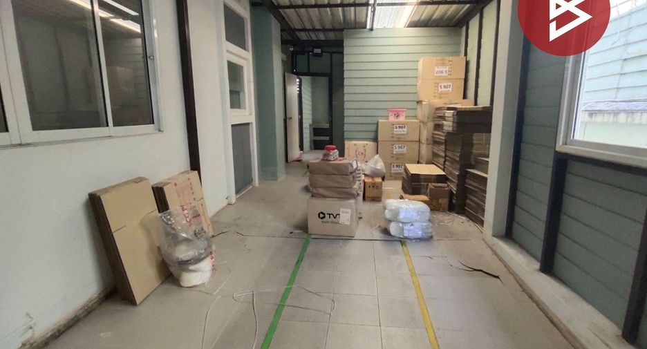 For sale 7 bedrooms house in Nong Chok, Bangkok