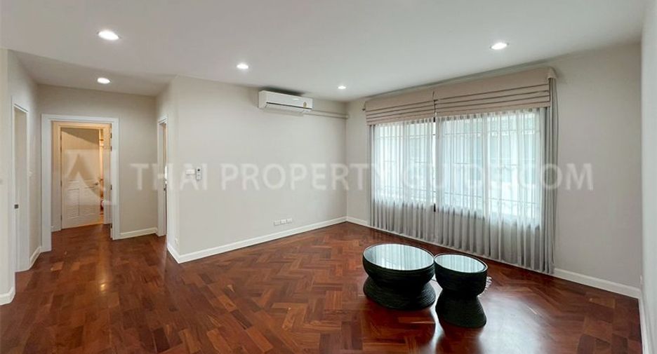 For rent 4 bedrooms house in Suan Luang, Bangkok