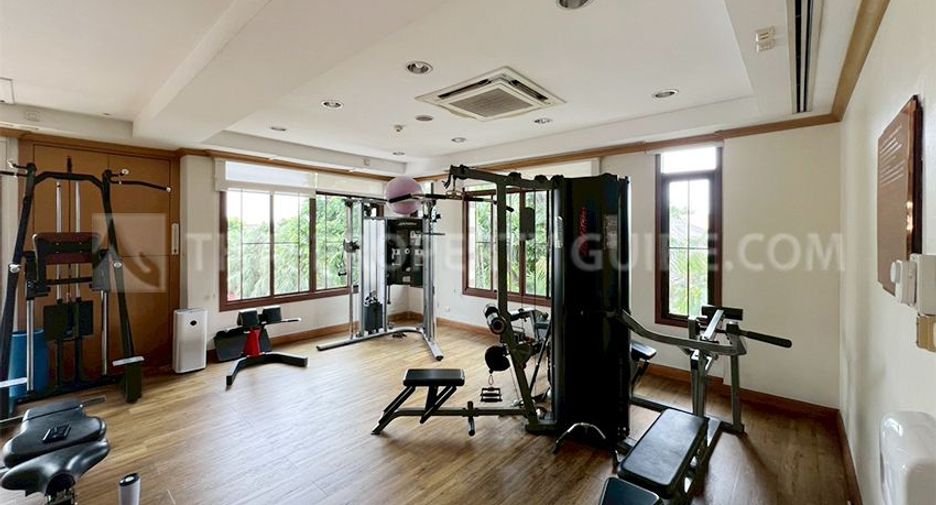 For rent 4 bedrooms house in Suan Luang, Bangkok