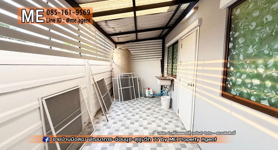 Casa adosada en alquiler de 3 habitaciones en Suan Luang, Bangkok