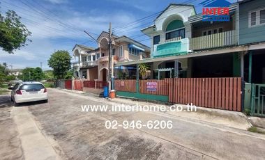 For sale 4 bedrooms house in Mueang Samut Prakan, Samut Prakan