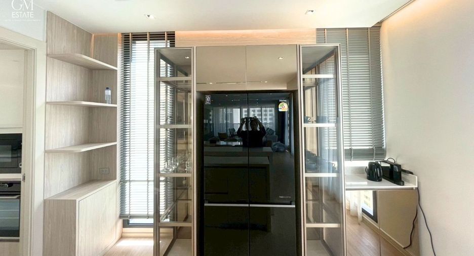 For rent 4 ベッドルーム condo in Khlong Toei, Bangkok