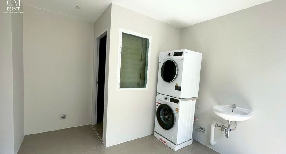 For rent 4 ベッドルーム condo in Khlong Toei, Bangkok