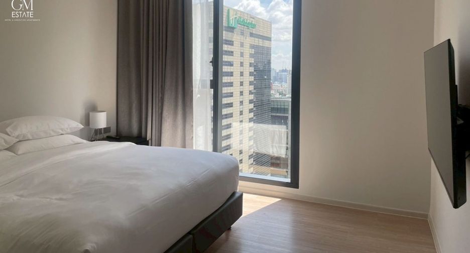 For rent 4 ベッドルーム condo in Khlong Toei, Bangkok