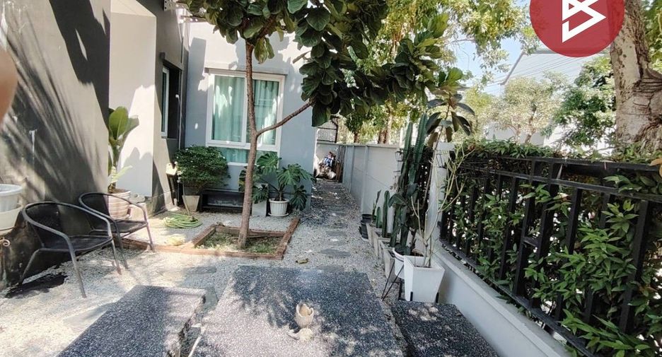 For sale 4 bedrooms townhouse in Bang Phli, Samut Prakan