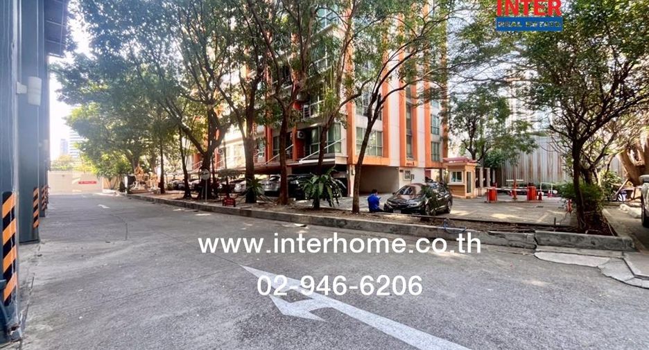 For sale 1 bed condo in Huai Khwang, Bangkok