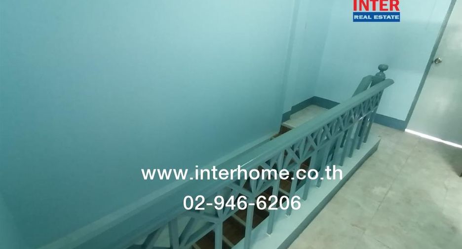 For sale 2 bedrooms townhouse in Min Buri, Bangkok